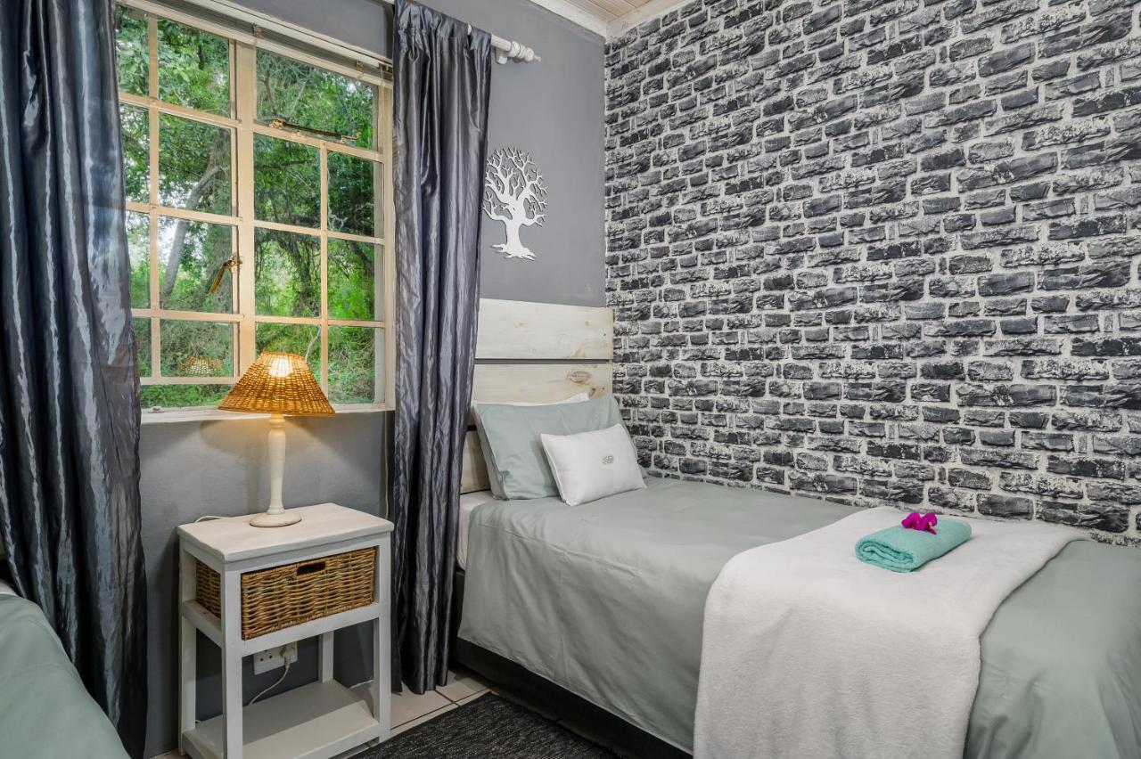 Апартаменты 302 On Old Sea View Road Chelsea Порт-Элизабет Экстерьер фото
