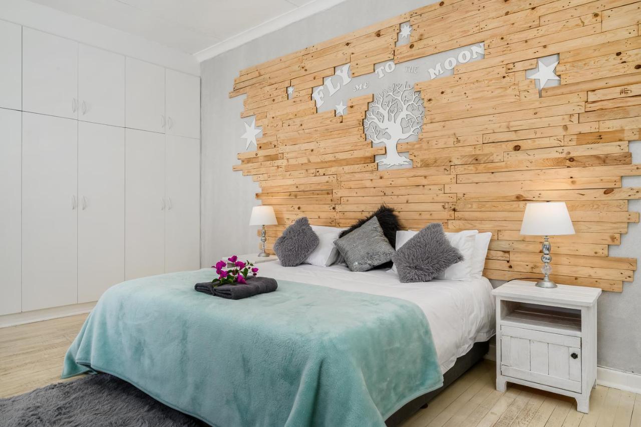 Апартаменты 302 On Old Sea View Road Chelsea Порт-Элизабет Экстерьер фото