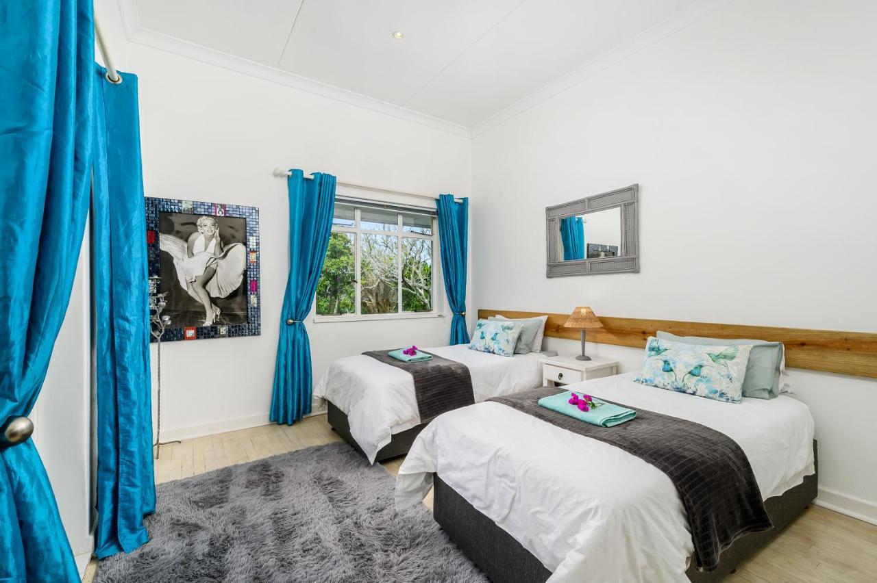 Апартаменты 302 On Old Sea View Road Chelsea Порт-Элизабет Экстерьер фото