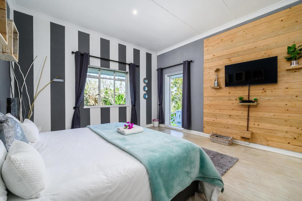 Апартаменты 302 On Old Sea View Road Chelsea Порт-Элизабет Экстерьер фото